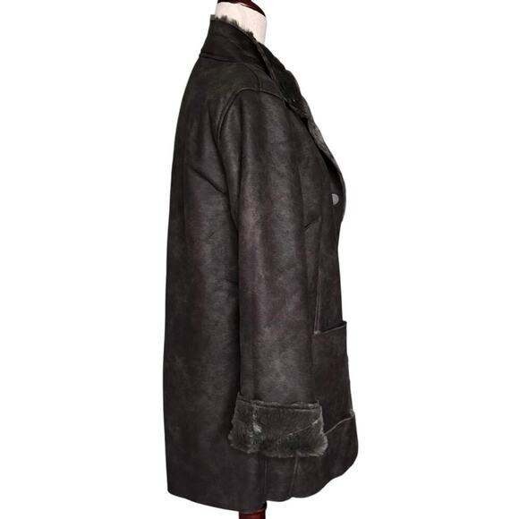 NWT Dylan Faux Leather Faux Fur Reversible Coat | Brown Gray | Women’s Small - Picture 2 of 15